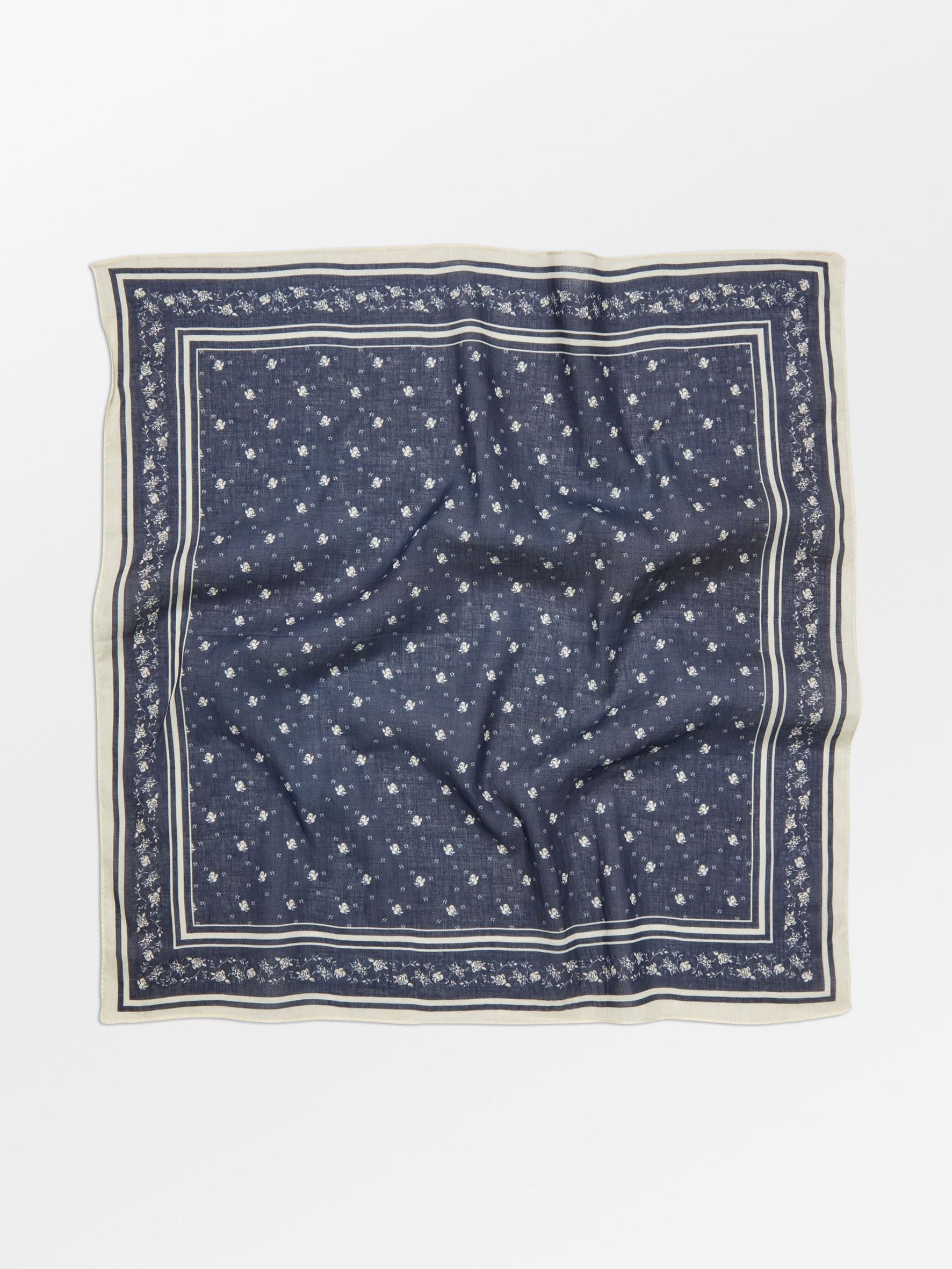 Fleur Cotta Scarf OneSize - Becksöndergaard