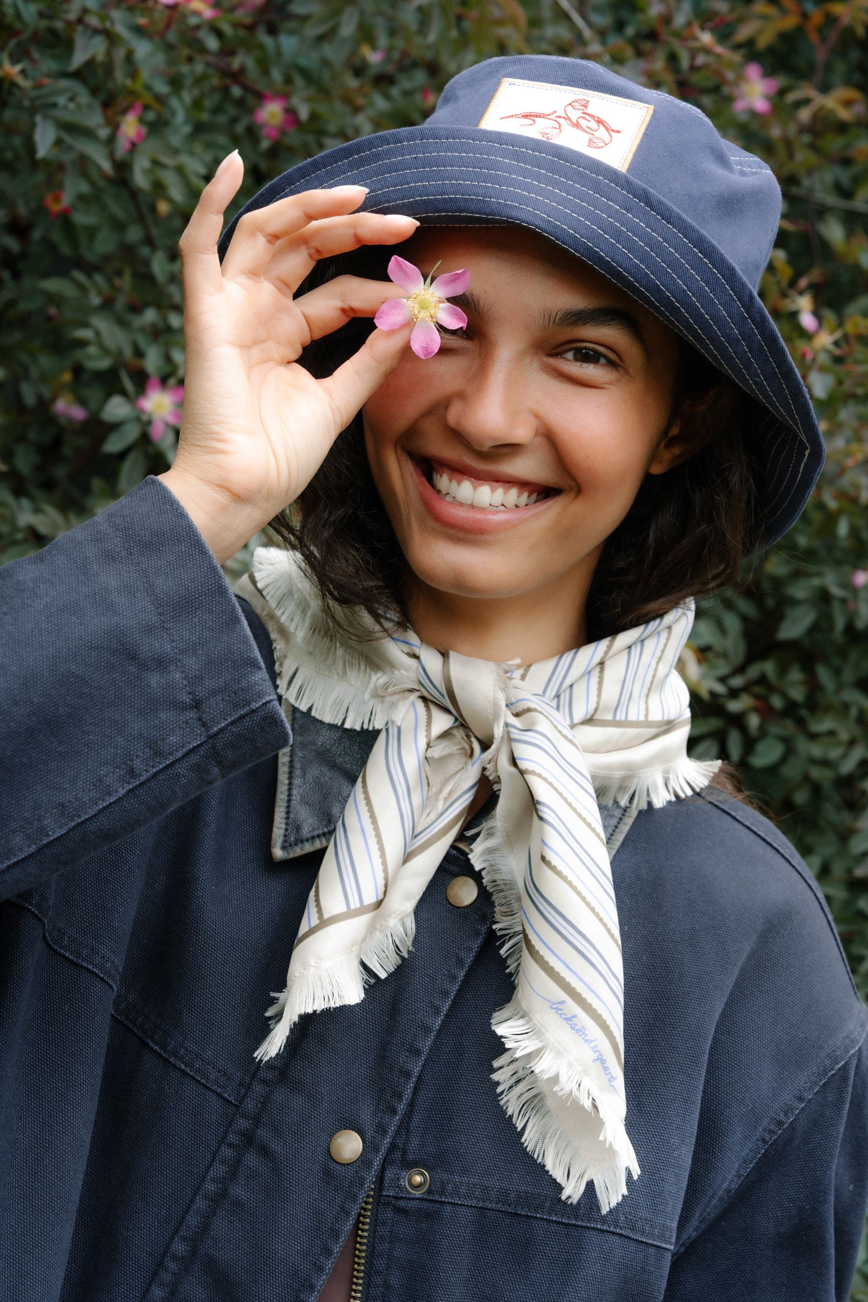 Scallopia Striped Sia Scarf OneSize - Becksöndergaard