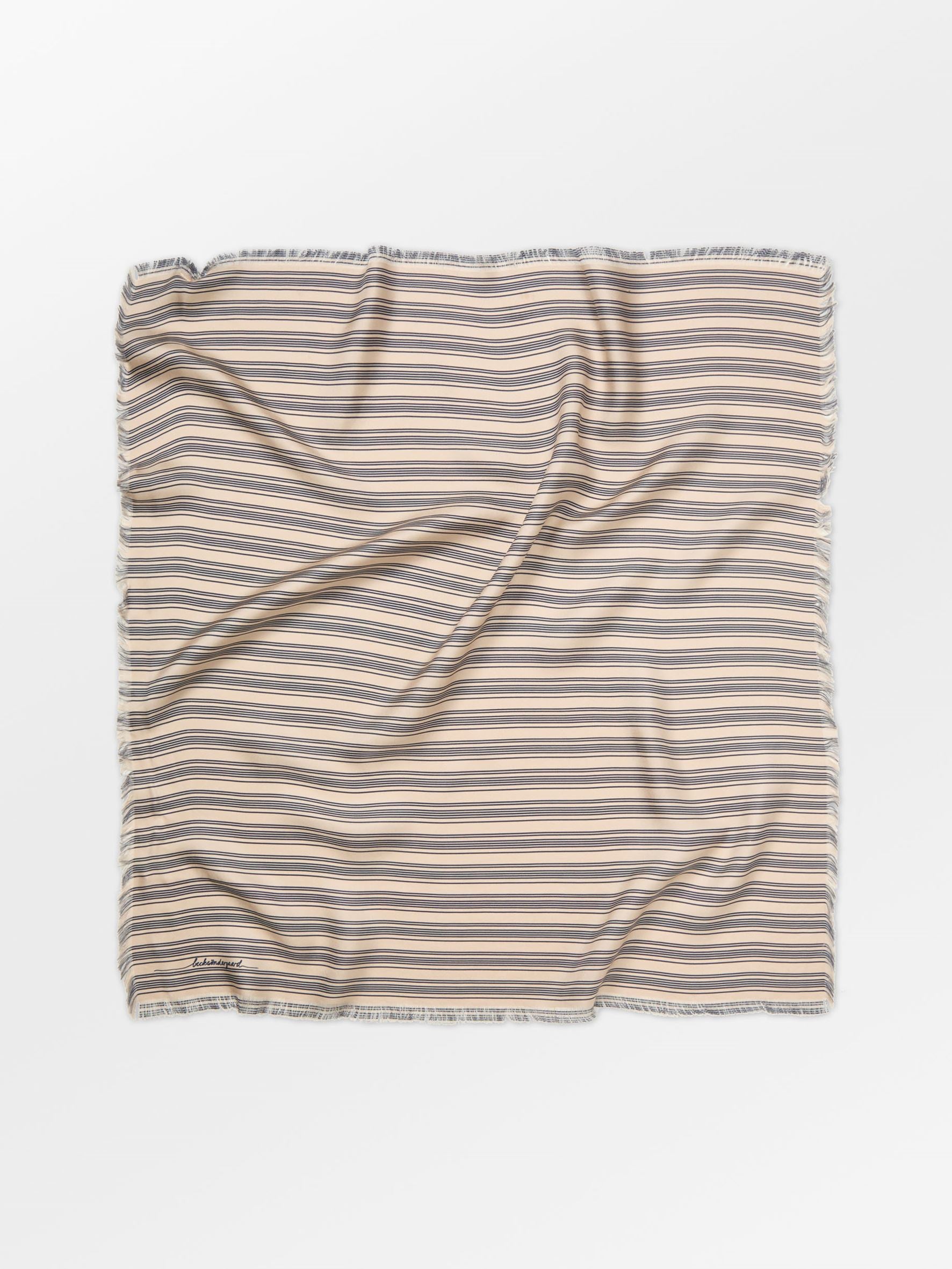 Strifilia Sia Scarf OneSize - Becksöndergaard