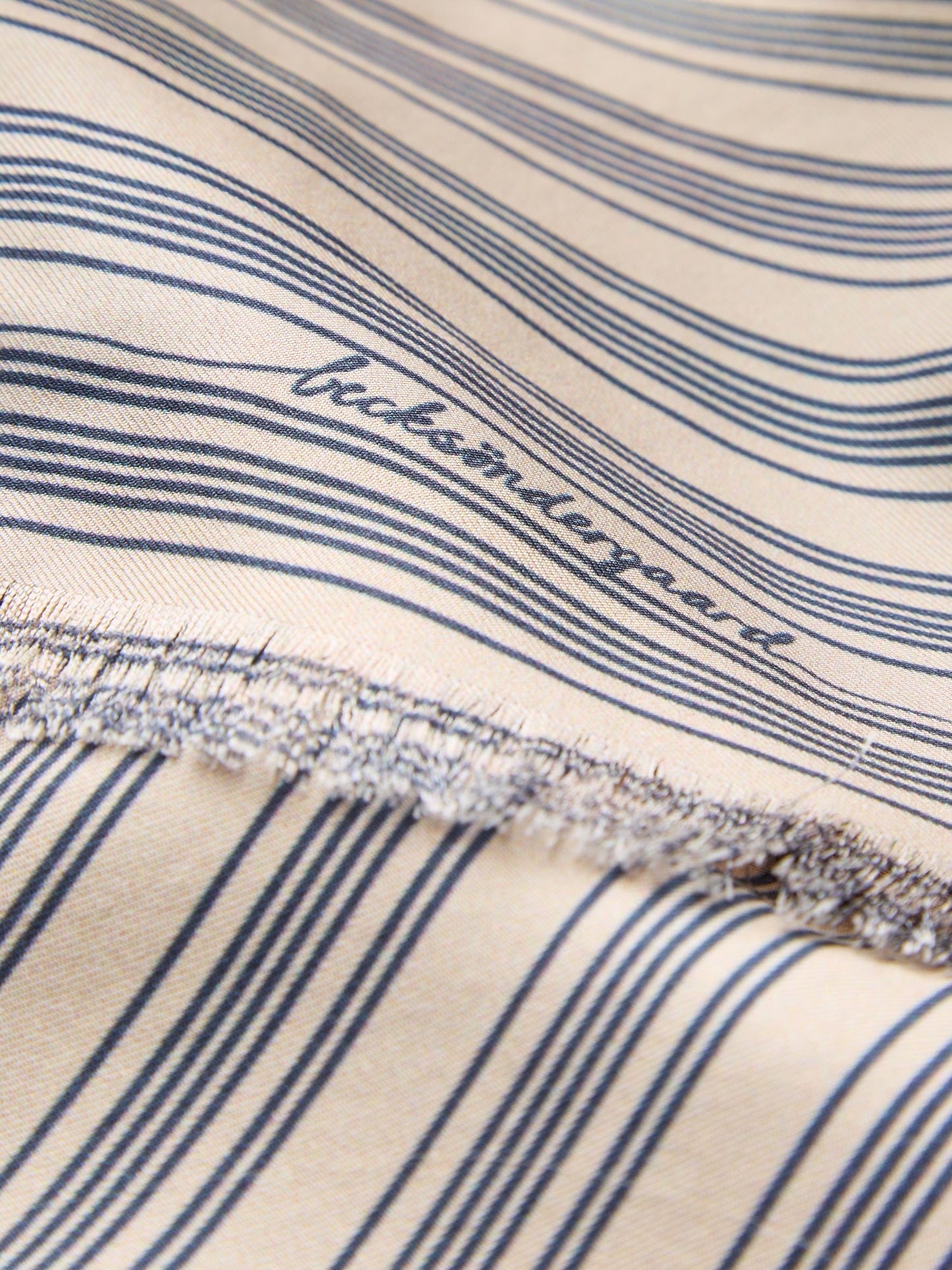 Strifilia Sia Scarf OneSize - Becksöndergaard