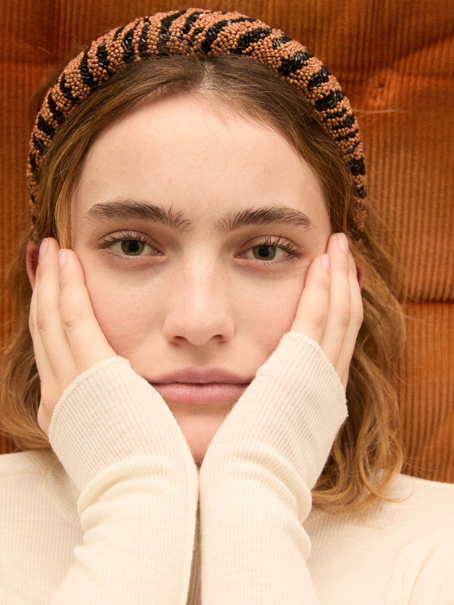 Tigarea Wide Beaded Hairbrace OneSize - Becksöndergaard