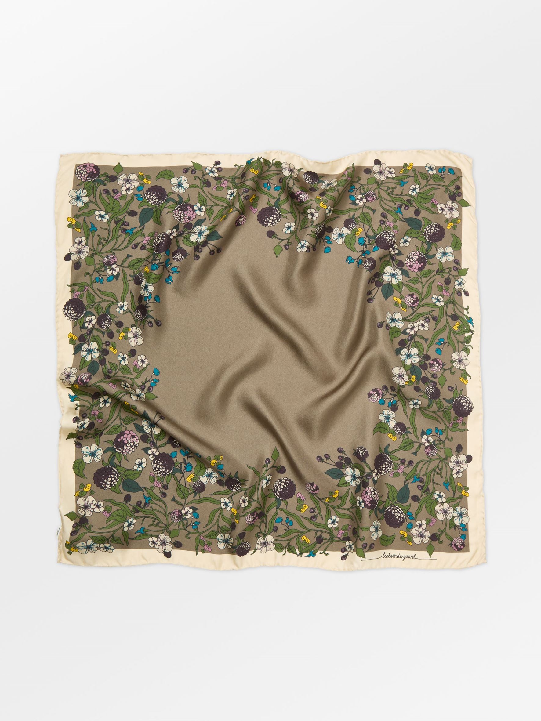 Becksöndergaard, Autumn Blackberry Sia Scarf - Fungi Brown, scarves, scarves, scarves, scarves, gifts, gifts, black week, black week