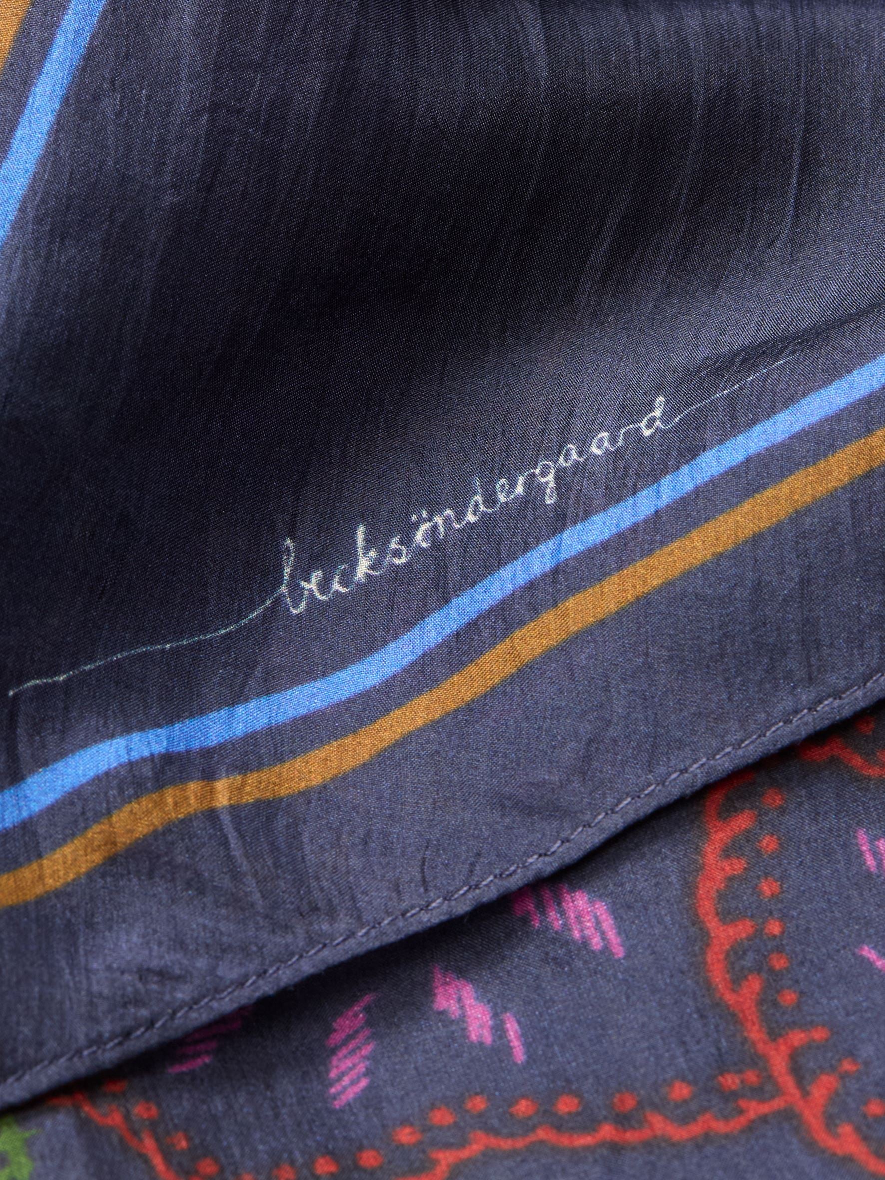 Efloria Triangle Taby Scarf OneSize - Becksöndergaard