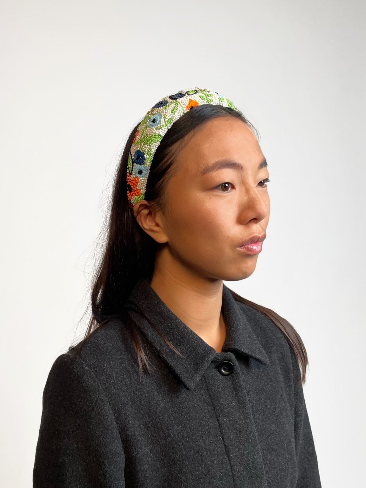 Anemona Wide Beaded Hairbrace - White OneSize - Becksöndergaard