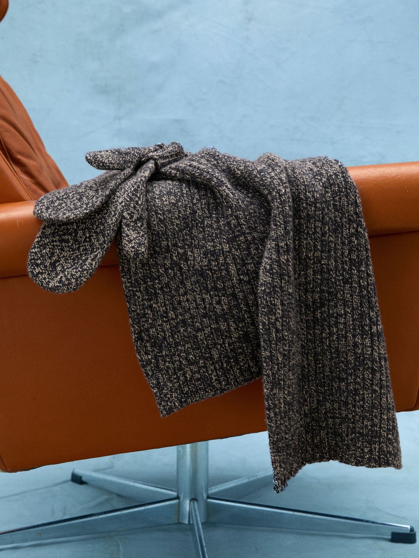 Cashrino Twisted Scarf OneSize - Becksöndergaard