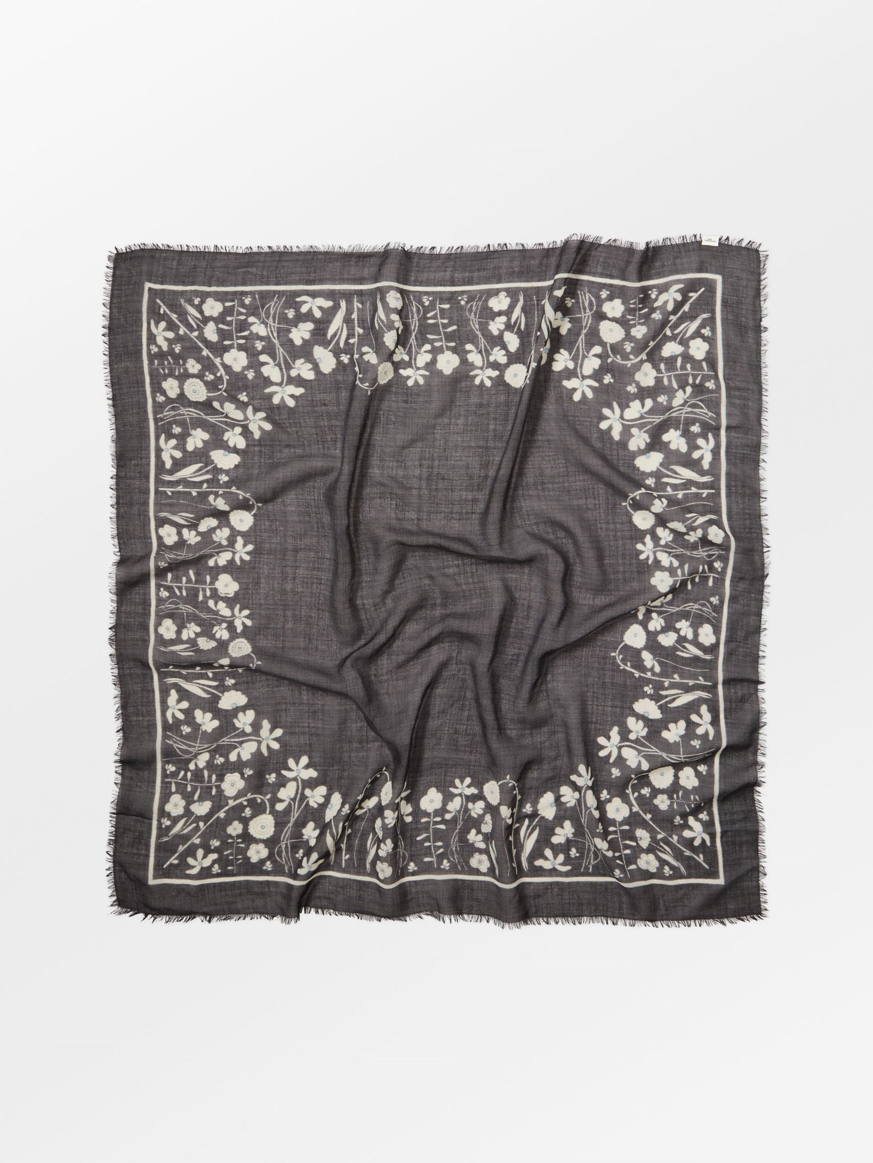 Stencil Guafiore Woo Scarf OneSize - Becksöndergaard