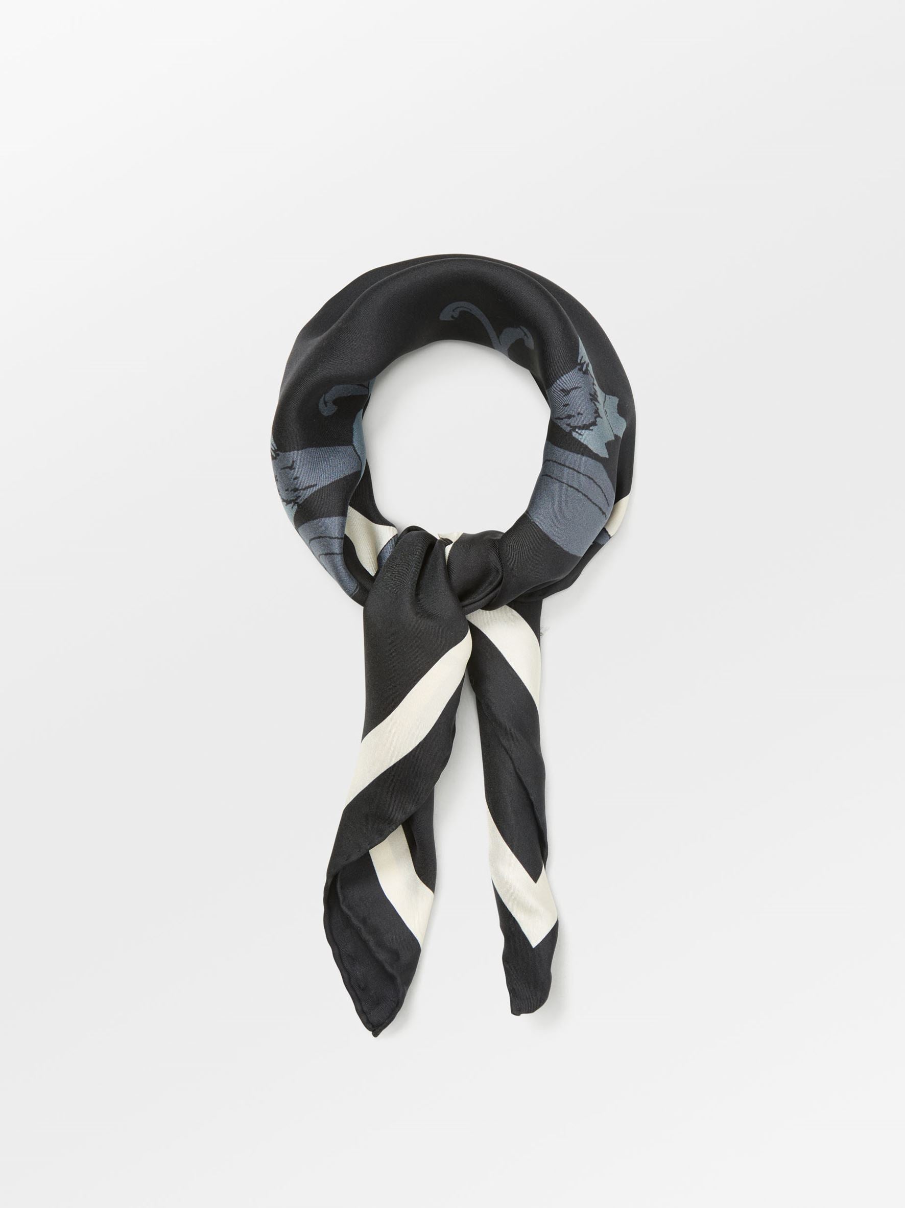 Magna Flower Sia Scarf OneSize - Becksöndergaard