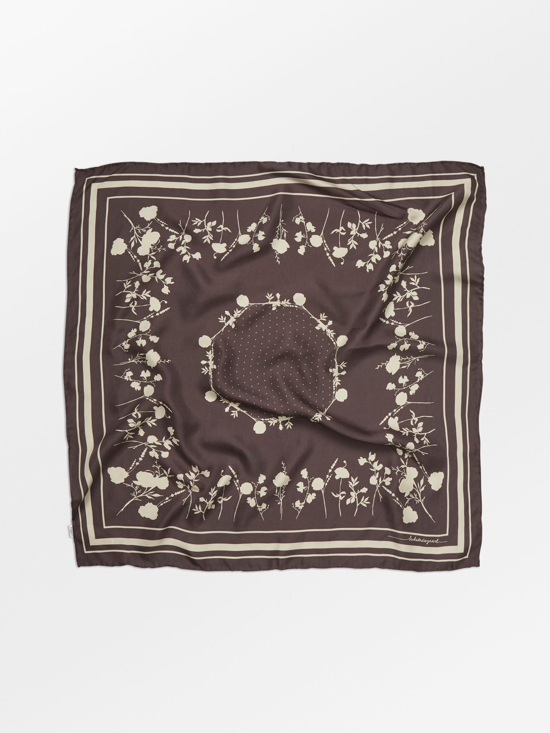 Vilde Sia Scarf OneSize - Becksöndergaard