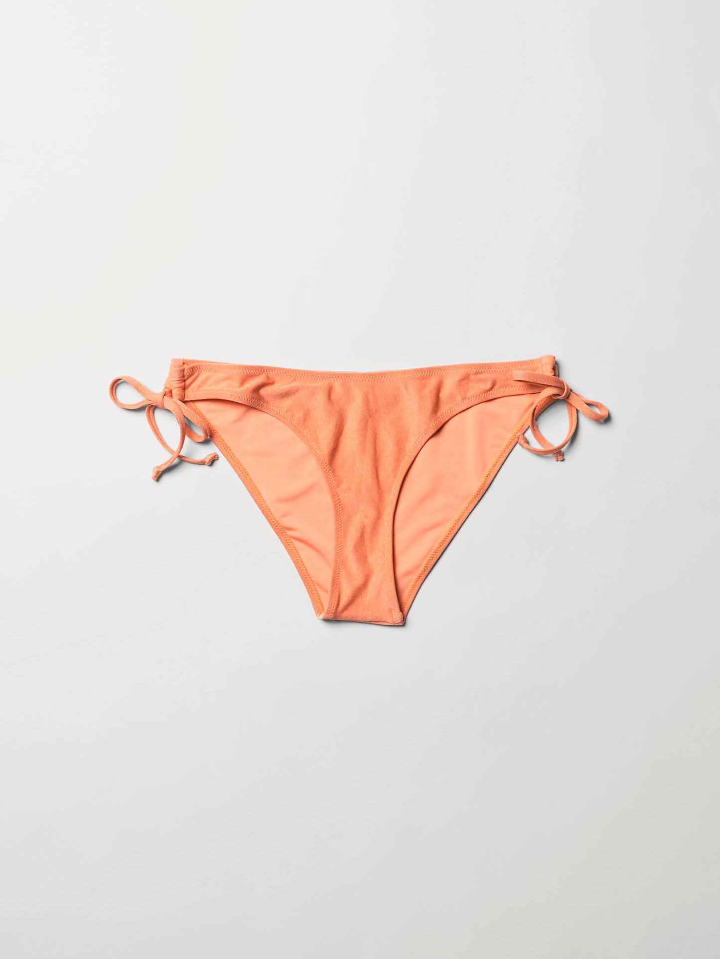 Solid Scallop Bikini Bottom Clothing   - Becksöndergaard